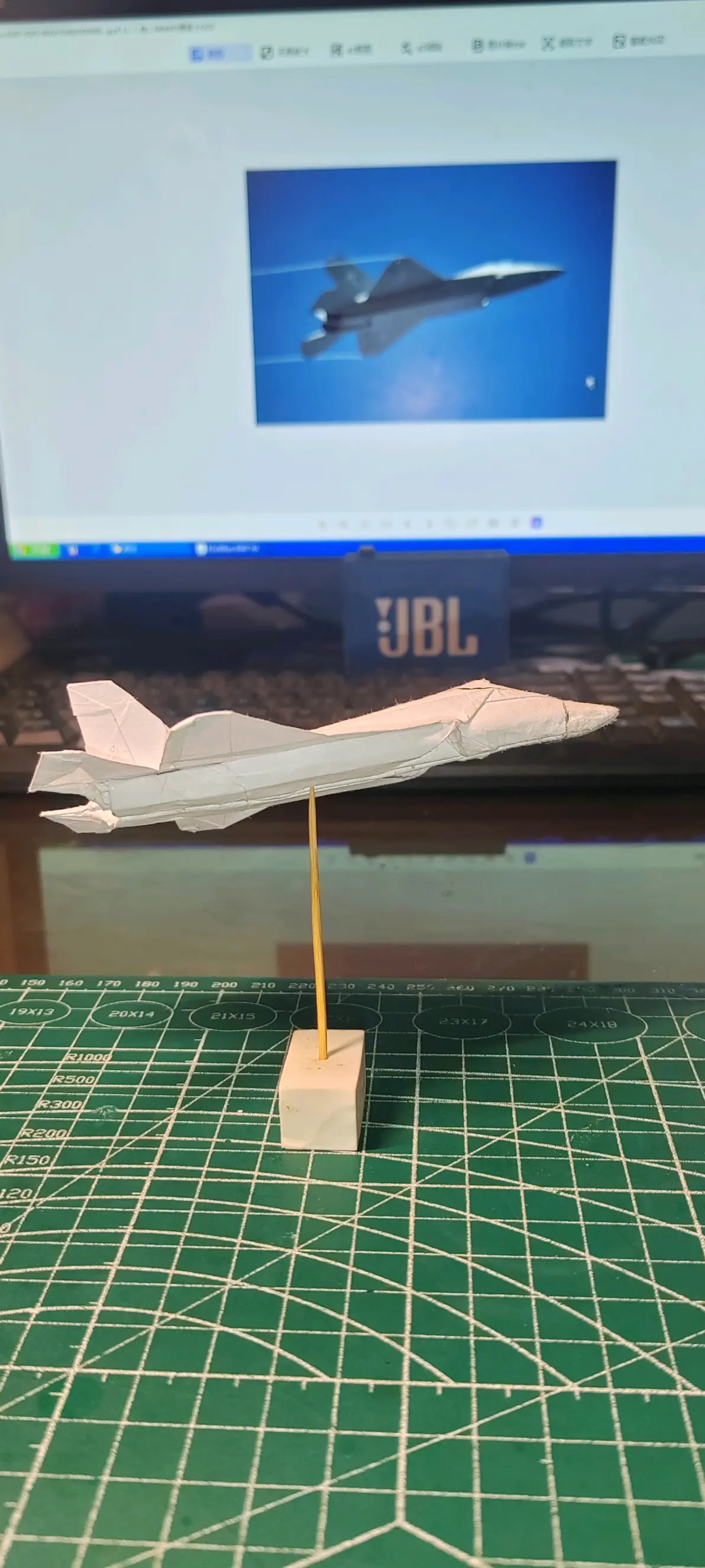 歼35a(折纸飞机)