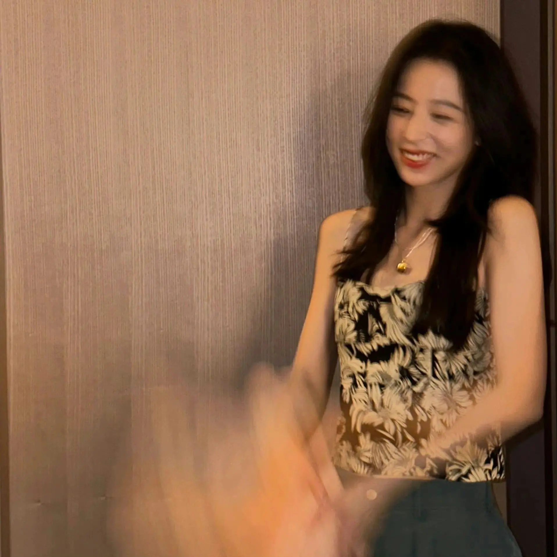 头像大户【周雨彤】～ - 哔哩哔哩