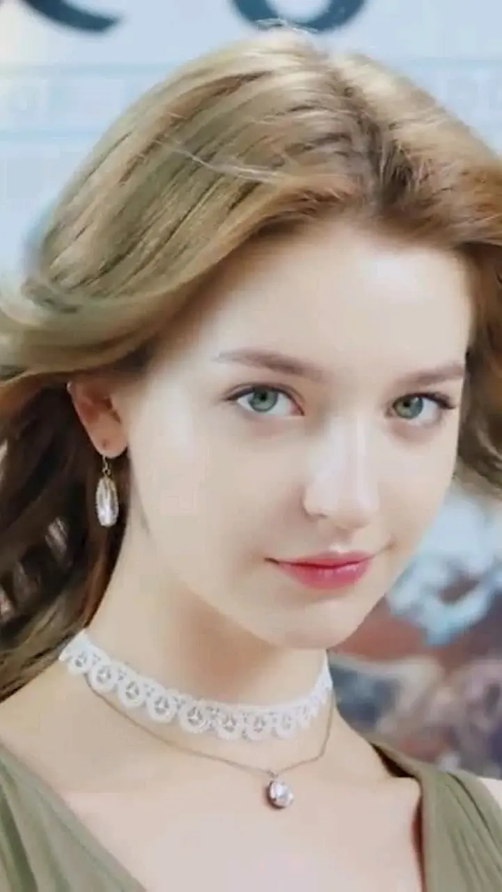 安吉丽娜·丹妮洛娃