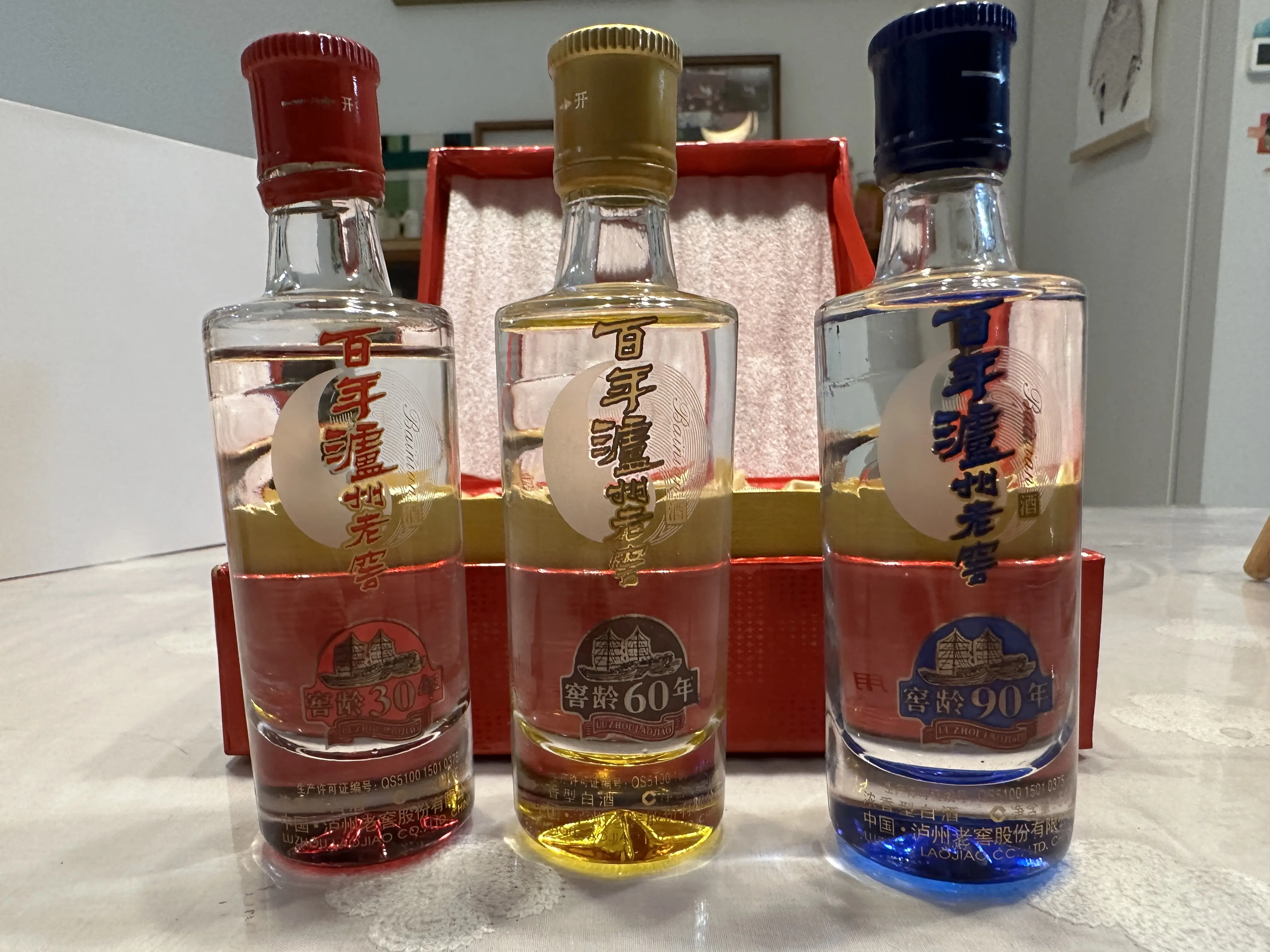 简评泸州老窖窖龄90年 - 哔哩哔哩