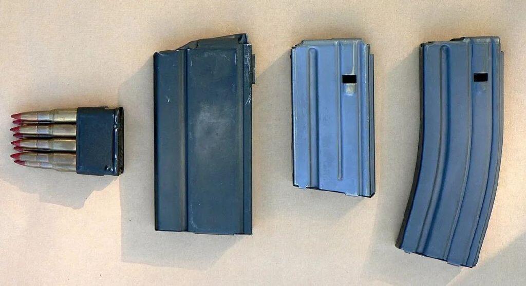 暗区军武志丨到底是弹夹还是弹匣?供弹装置科普(上篇) - 哔哩哔哩
