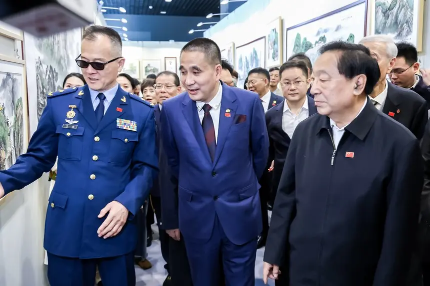 武鹏将军的画作中,祖国的山河是最为常见的主题之一
