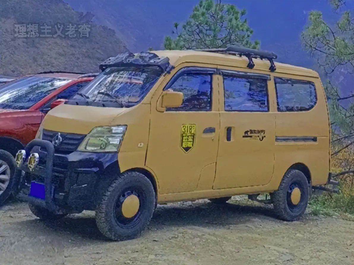 微面也能游山玩水,长安之星改装床车旅行,迷你露营车出游更灵活