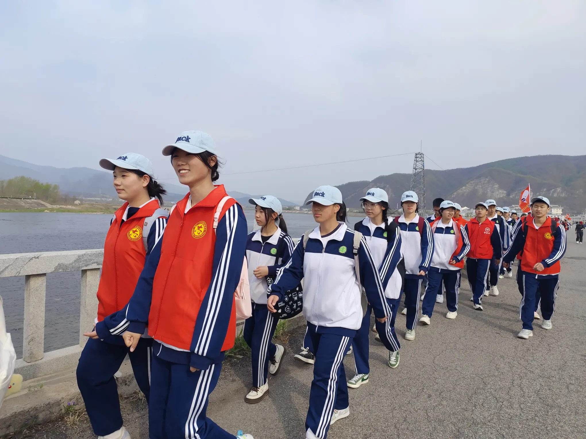 义勇向前进·青春励志行