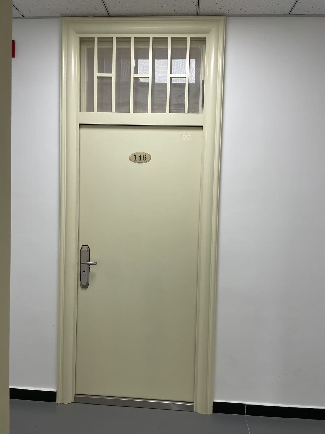 宿舍门,教室门,学校专用门定制源头厂龙犼门业集团 - 哔哩哔哩