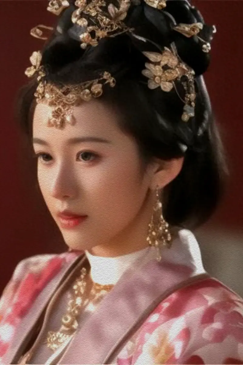 (皇后吴氏 形象)公元1464年,七月十二日,明宪宗朱见深结婚了.