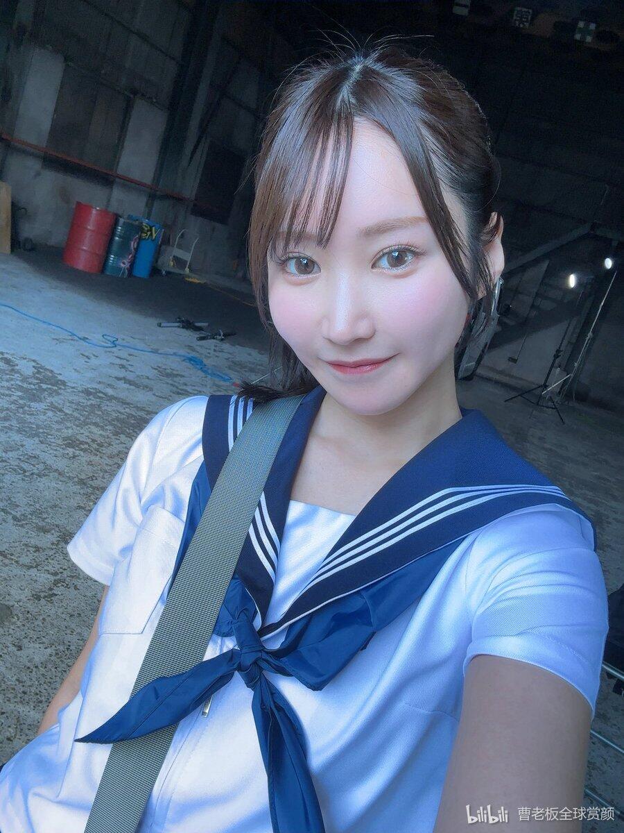 依本诗织,依本しおり 作品写真、介绍资料 - 哔哩哔哩