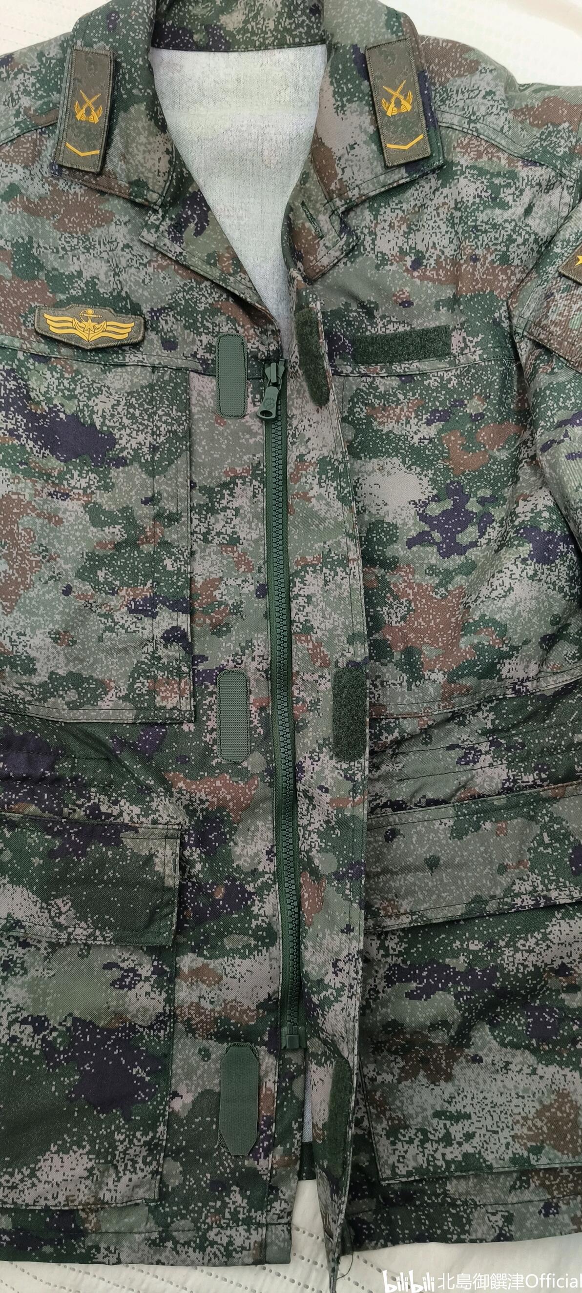 【0721】07式作训服与21式作战服—版型简比 - 哔哩哔哩