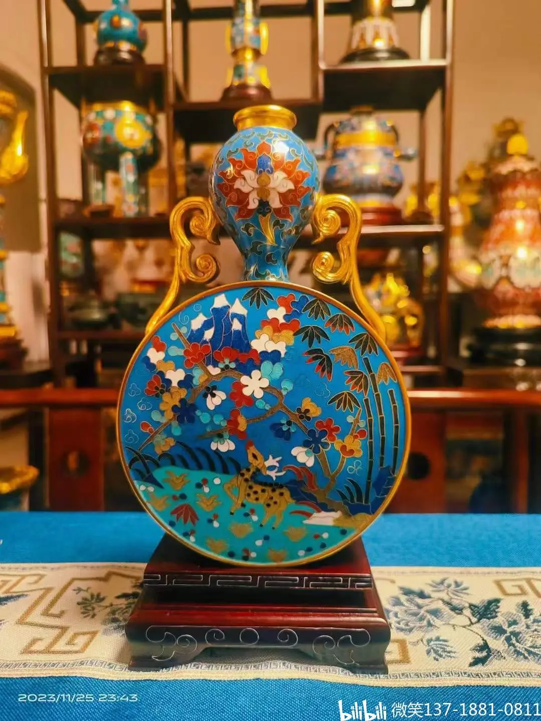 米振雄大师创作景泰蓝《景泰六福》之"海屋春禄"掐丝珐琅葫芦式扁瓶