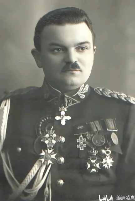 泽农纳斯·格鲁伊蒂斯,立陶宛人,立陶宛陆军少将(师级将军),苏联少将.