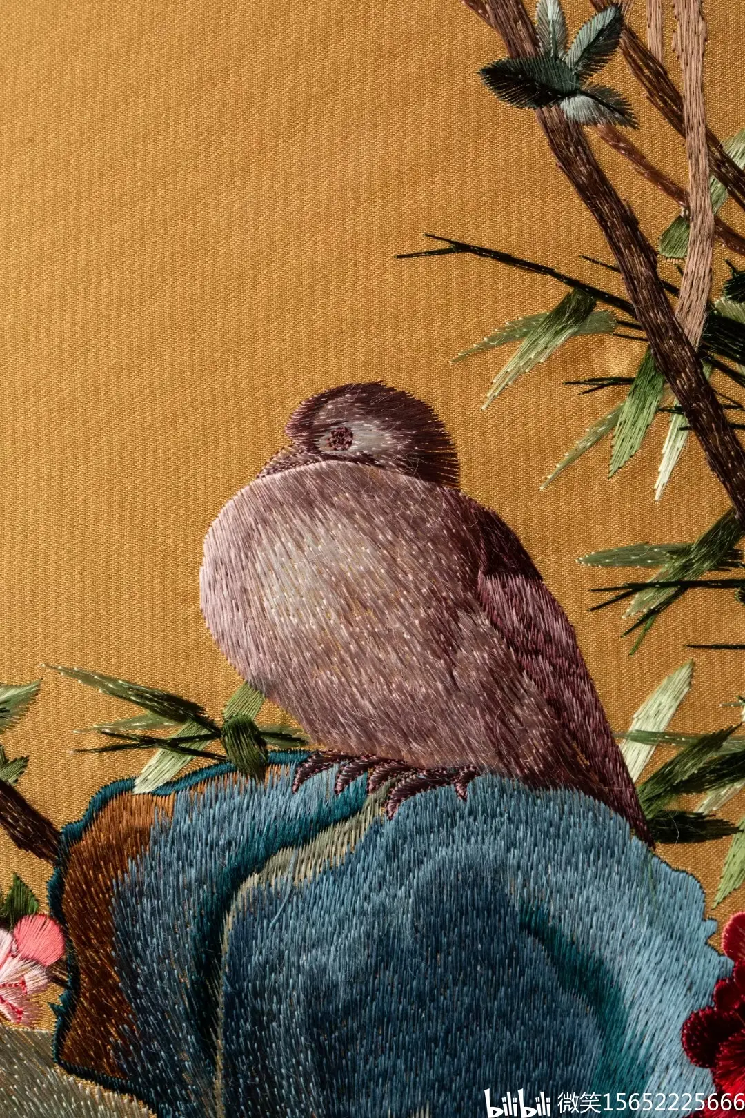 非遗技艺传承人何建英大师苏绣《锦春图》传承非遗技艺 - 哔哩哔哩