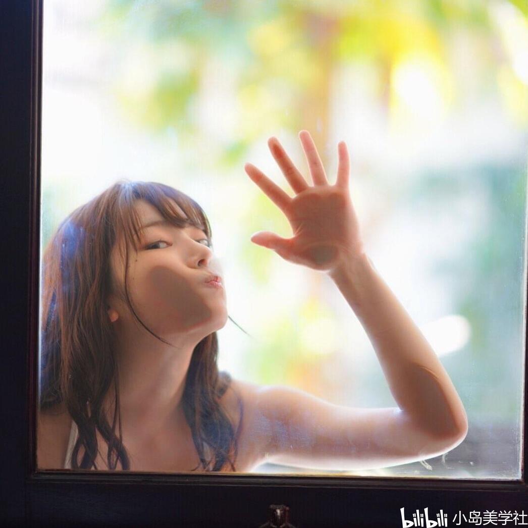 枫花恋/枫可怜(楓カレン,田中レモン),作品美图、介绍资料 - 哔哩哔哩