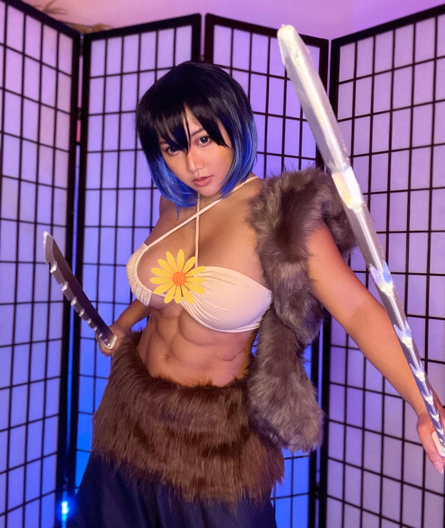 丰腴婀娜的魔鬼曲线！这身材能否顶得住？美籍韩裔的BBW女神--Numi Rias - 哔哩哔哩