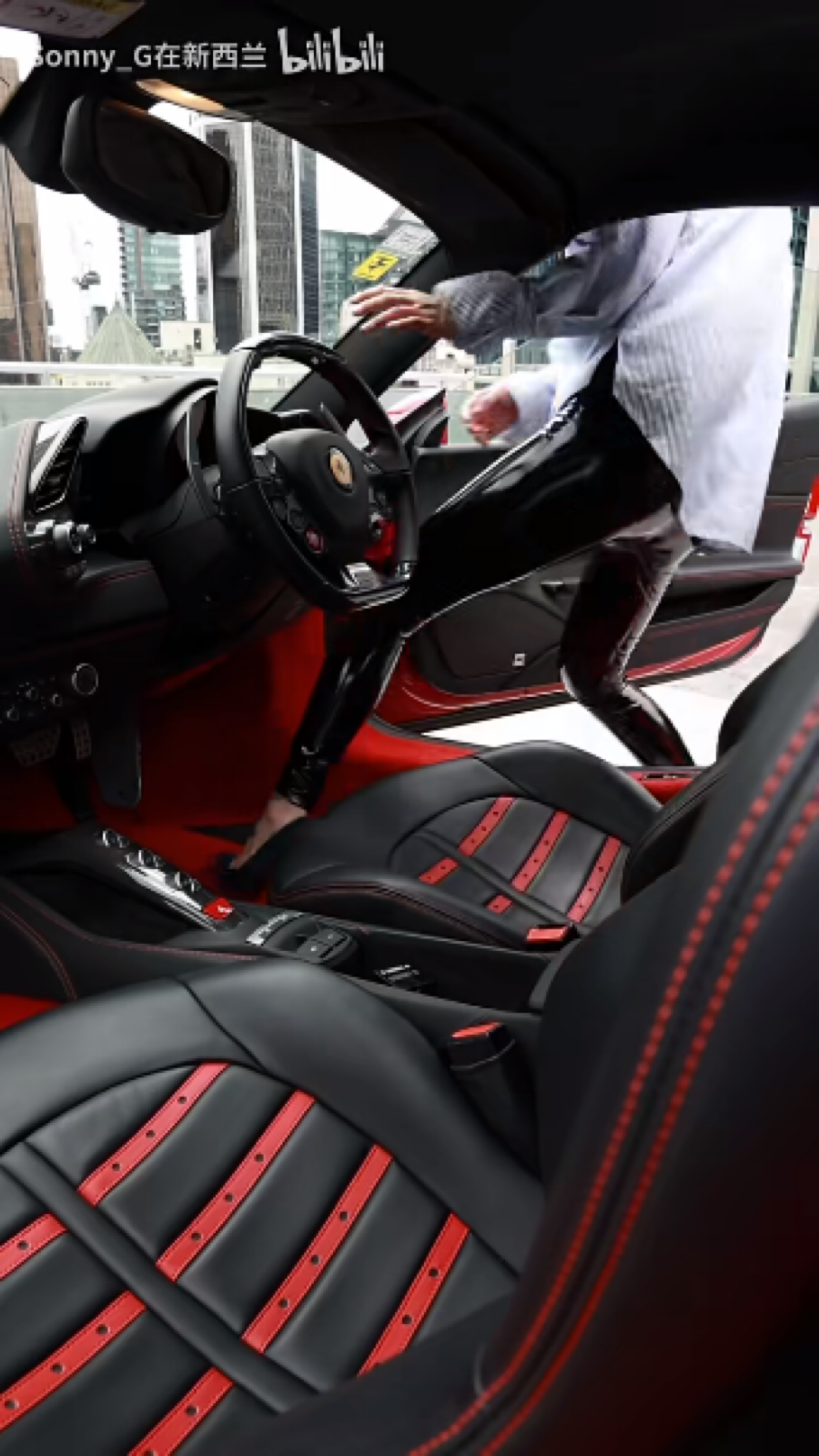 沉浸式看车 2018 法拉利 488 spider 敞篷版 右舵 后驱 纽.