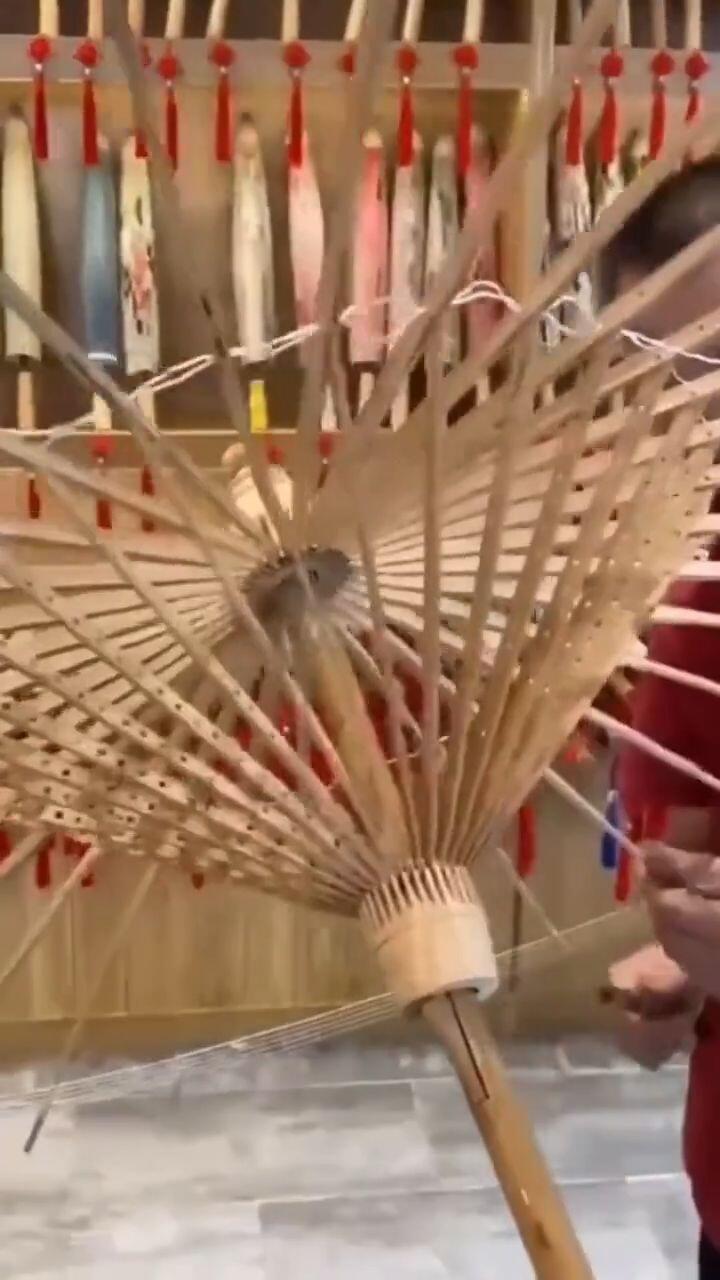 【非遗油纸伞】手工伞制作工艺 - 哔哩哔哩