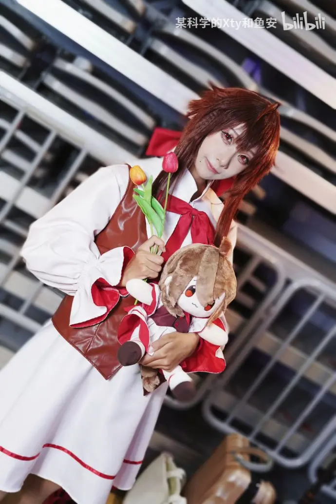 【乐正绫cos】花绫场照 - 哔哩哔哩