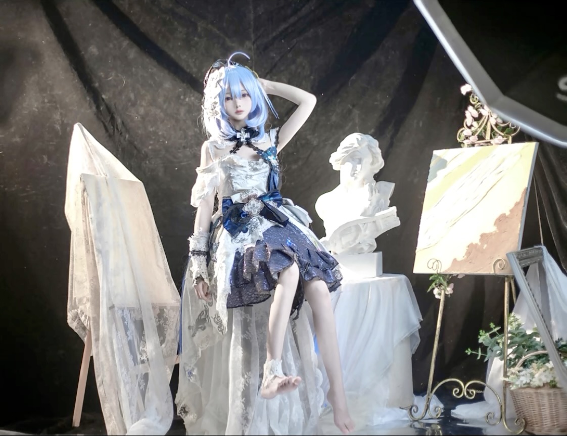 【格蕾修cos】初中生的格蕾修cos正片 - 哔哩哔哩