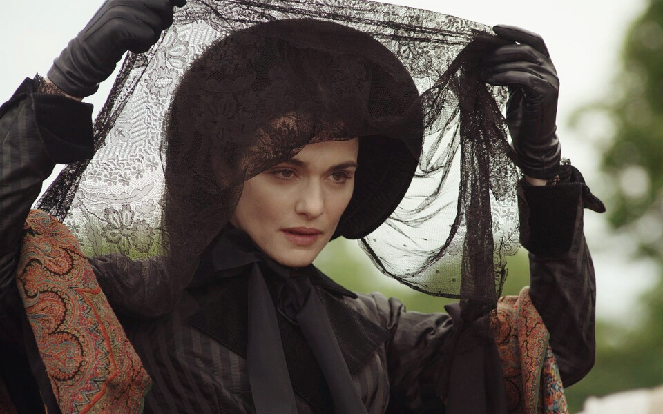 她比黑夜更迷人 | 19世纪黑色礼服混剪 |美人群像 - 哔哩哔哩