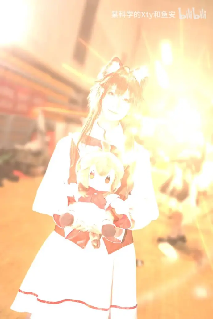 【乐正绫cos】花绫场照 - 哔哩哔哩