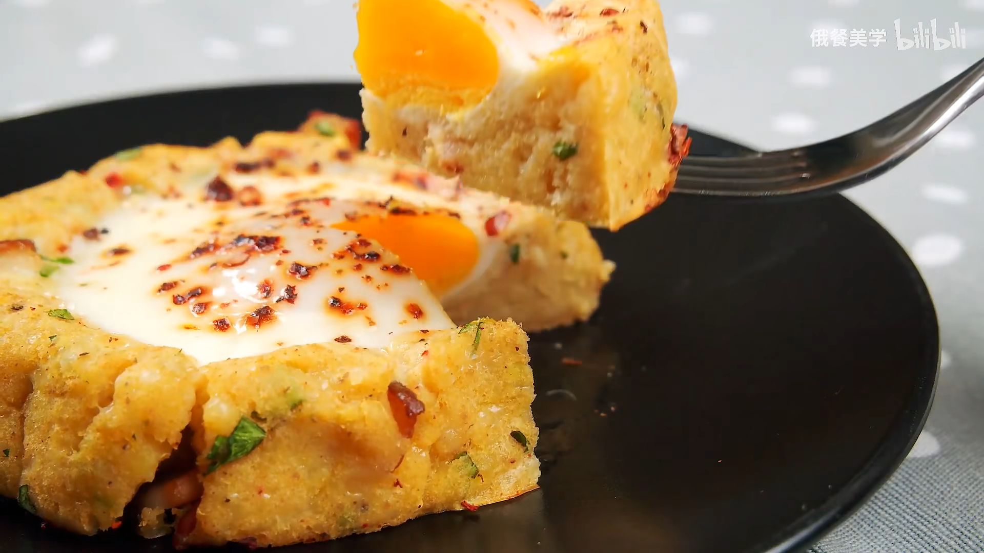 地道的俄式早餐,没人可以拒绝这种做法 - 哔哩哔哩