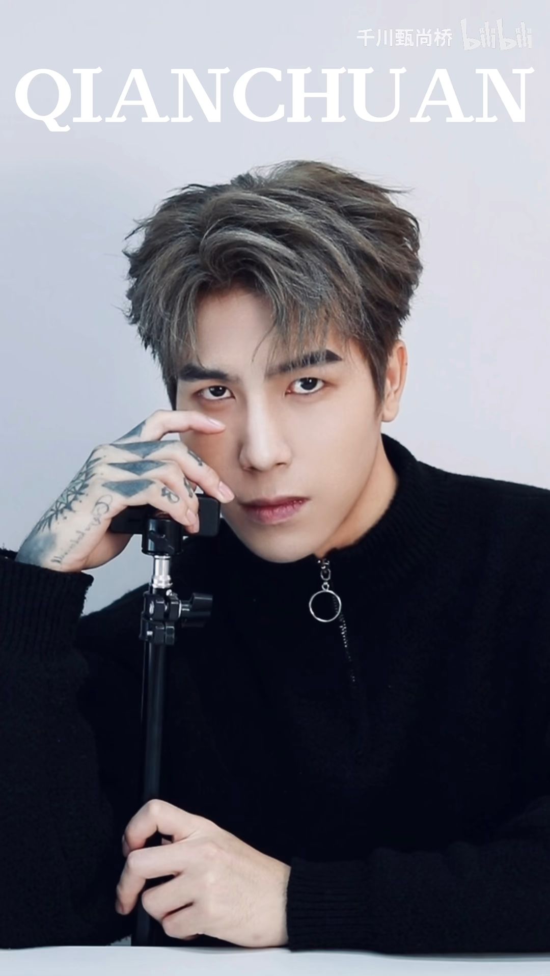 王嘉尔撩人同款发型,简单到离谱!人人做了都是锦上添花.