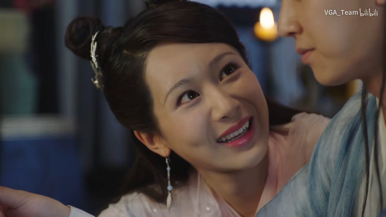 师妹冷凝嫉妒白夭夭,引得蛟龙出世,为祸人间.