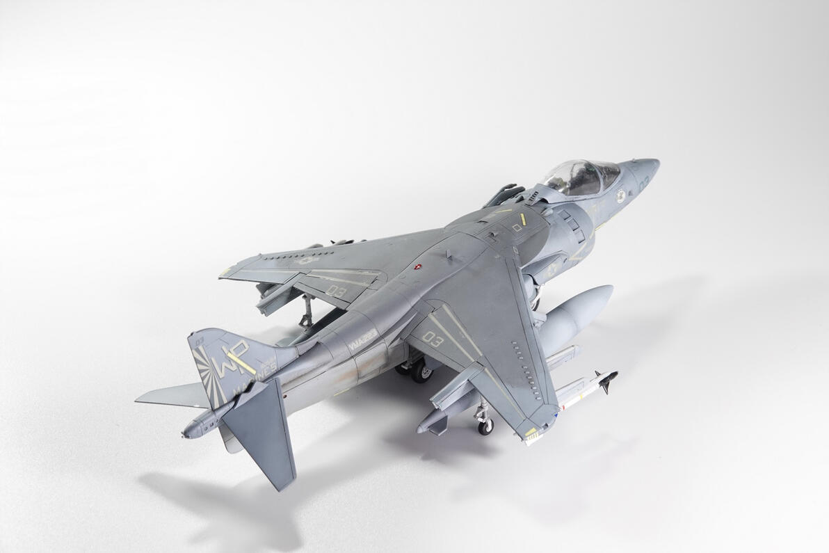 【模型制作】Hasegawa 1/72 AV-8B 鹞II Plus S/VTO - 哔哩哔哩