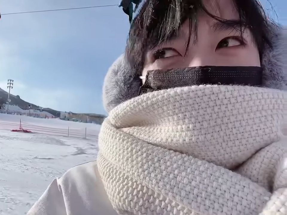 【贺峻霖】你有看到那只雪地里的小兔吗? - 哔哩哔哩