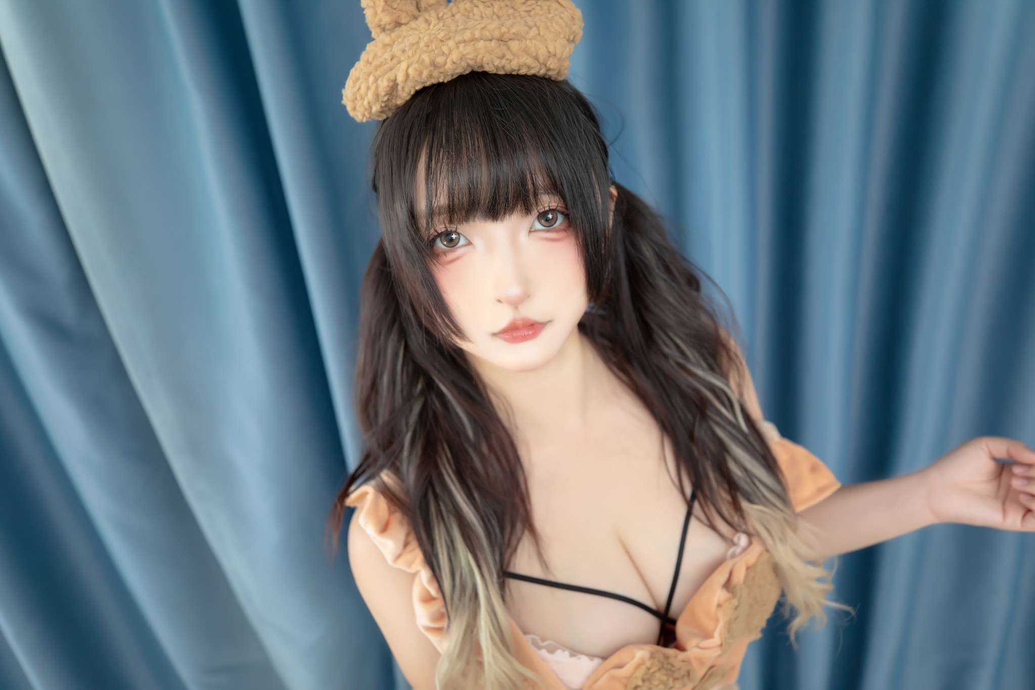 神楽坂真冬 Vol.216 白丝小熊[75P2V-356M]-吾爱二次元