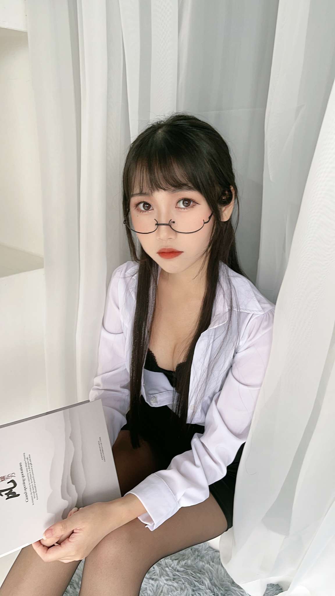 不呆猫 Vol.061 黑丝包臀OL[24P5V-908M]-吾爱二次元