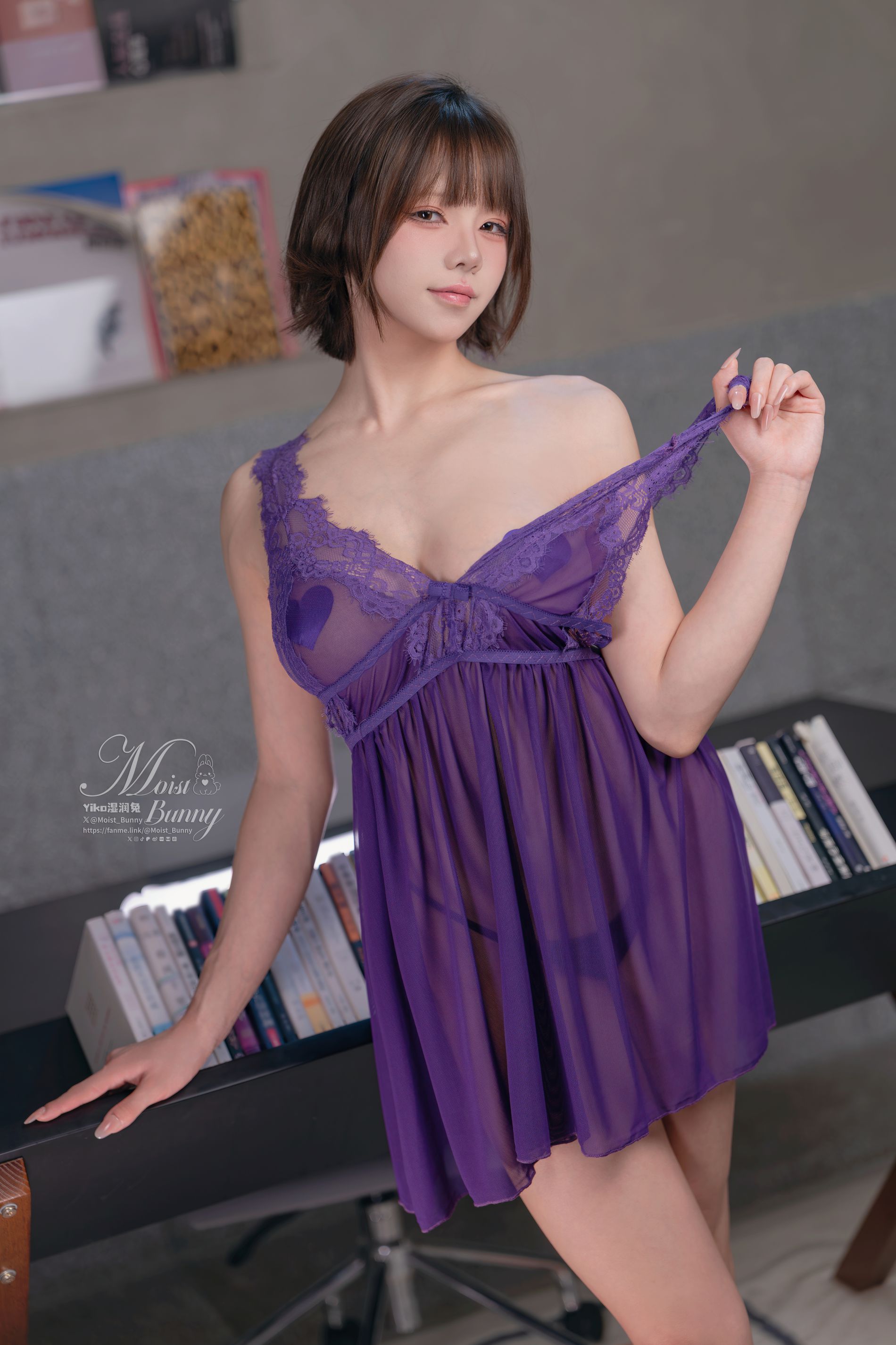 咬一口兔娘 Vol.080 2025年11月 月票特典 加班秘书  [32P-460MB]-吾爱二次元