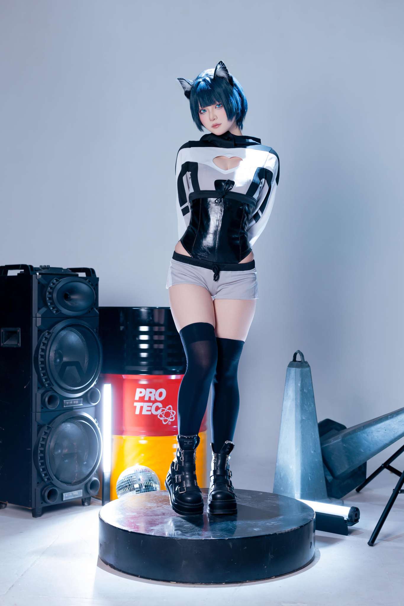 屿鱼 Vol.044 手办动作参考 [76P-763MB]-吾爱二次元