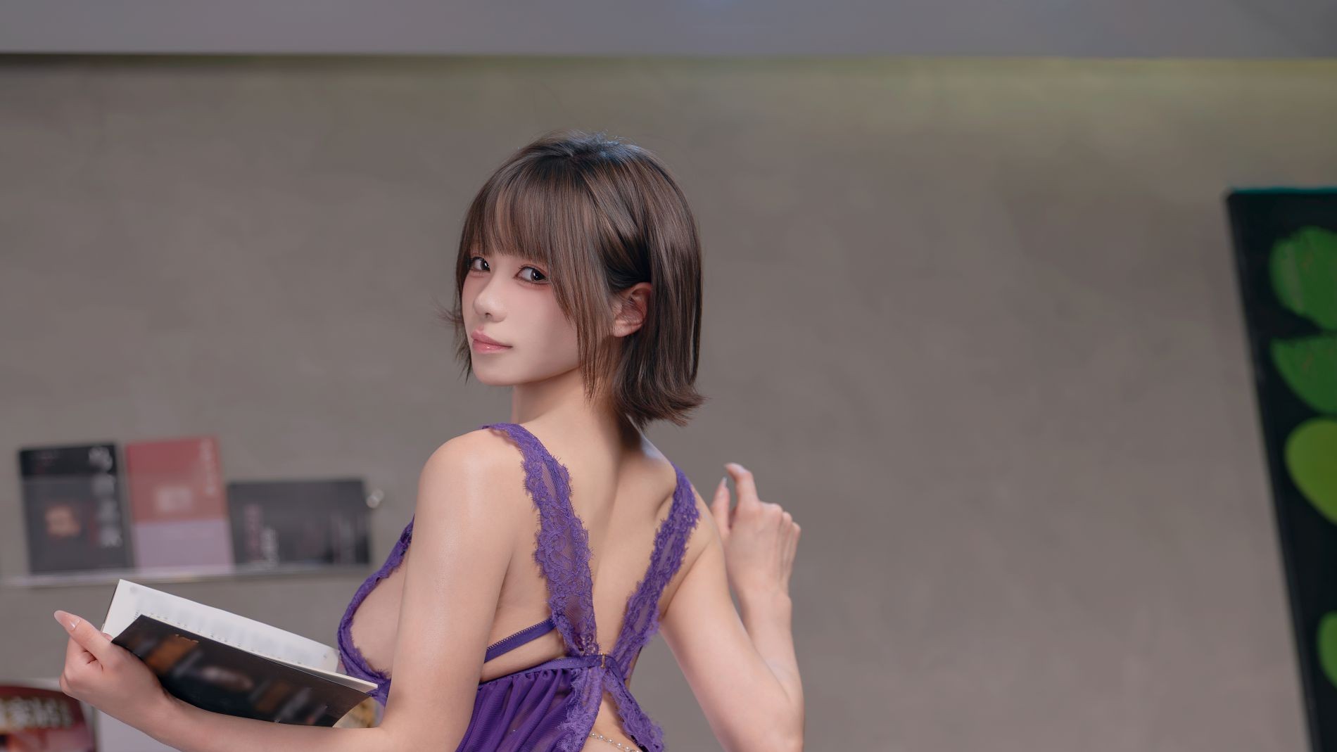 图片[5]-咬一口兔娘 Vol.080 2025年11月 月票特典 加班秘书  [32P-460MB]-吾爱二次元