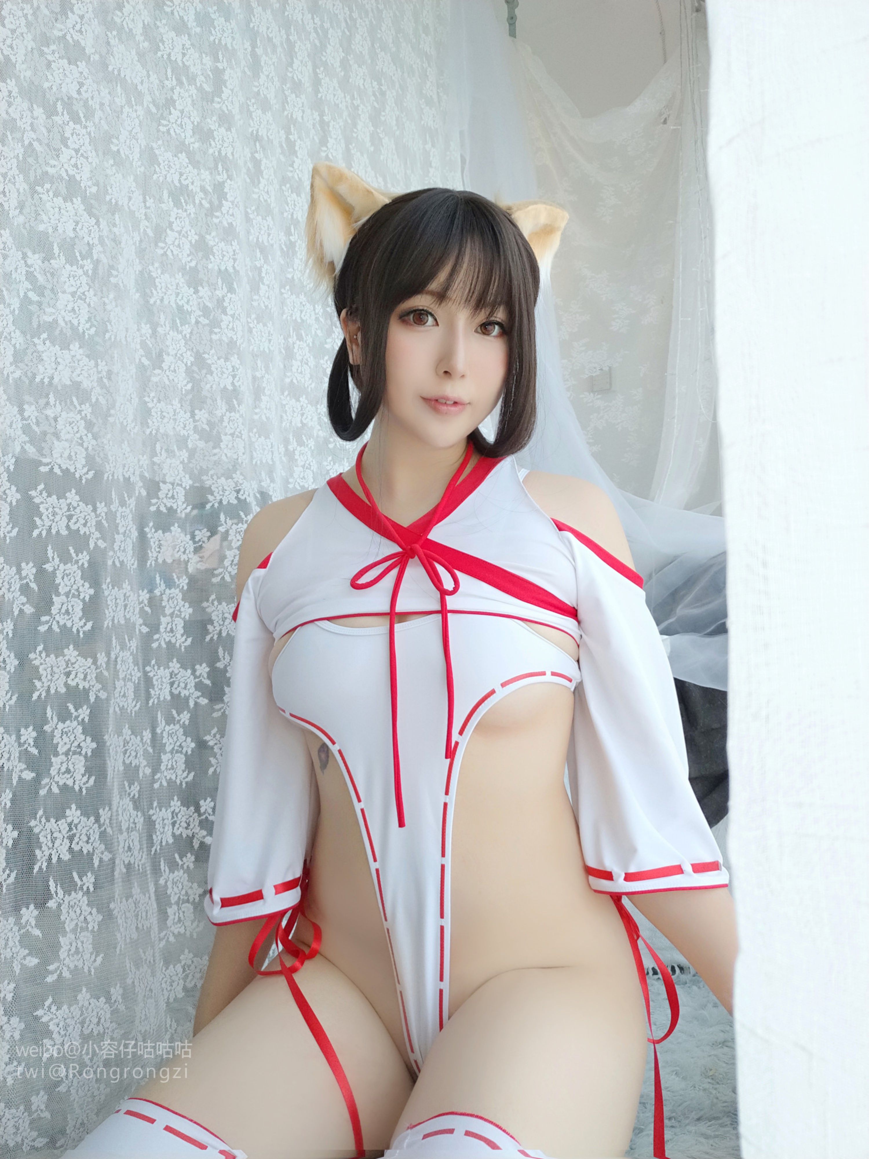 小容仔咕咕咕w Vol.037 巫女 [52P-661MB]-吾爱二次元